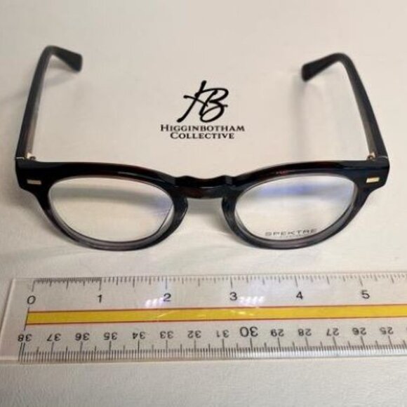 NEW Spektre Vector VR01V Full Frame Size 48-22-145 w/ Case and Cloth - Picture 3 of 14